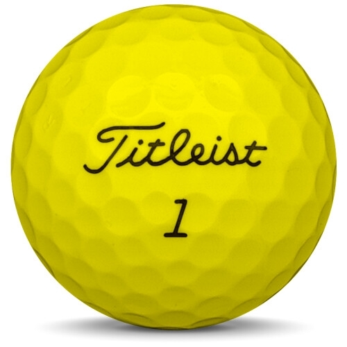 Golfboll av modellen Titleist NXT Tour S i 2017 års version med gul färg framifrån